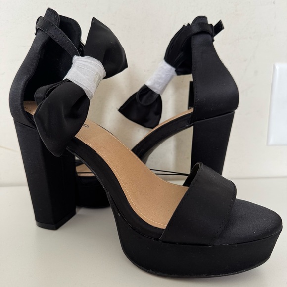 Torrid Black Satin Bow Platform Tapered Block Heels Sandals Shoes - Picture 10 of 13